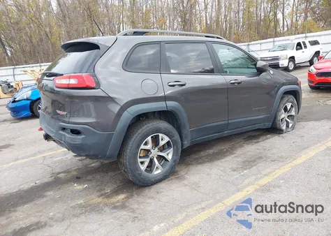 2014 Jeep Cherokee Trailhawk z USA, uszkodzony, nr VIN 1C4PJMBS8EW211436